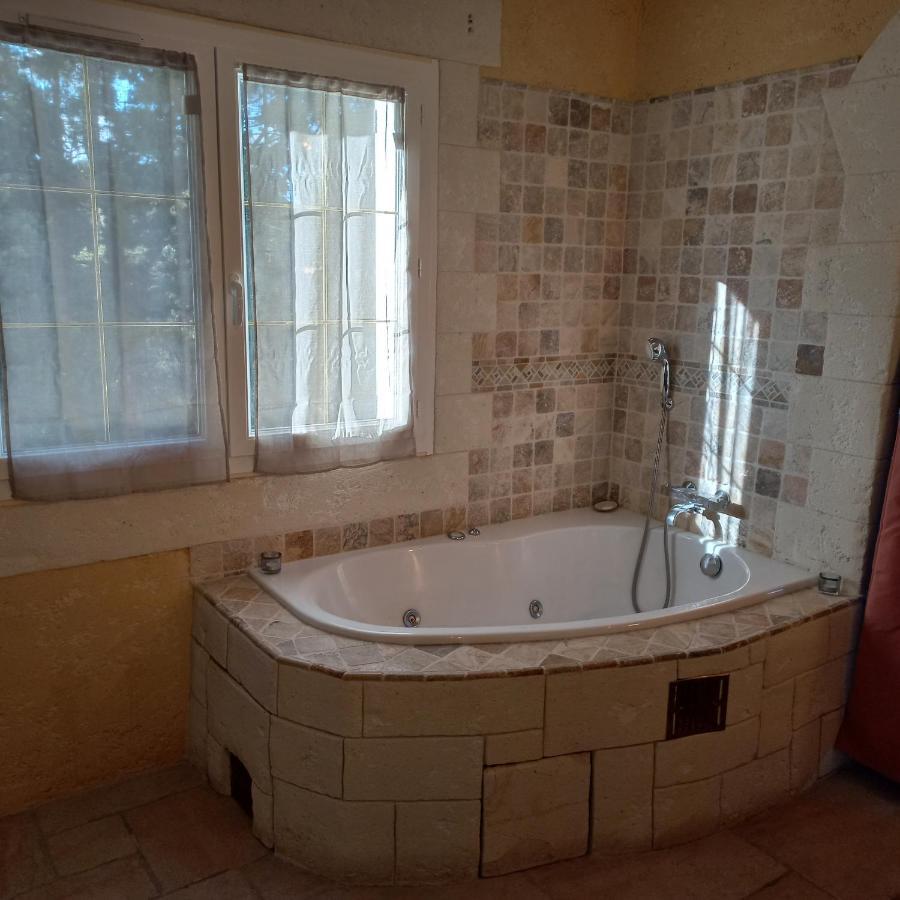 Gite With Private Jacuzzi, Shiatsu & Healthy Food Ladern-sur-Lauquet Exterior foto